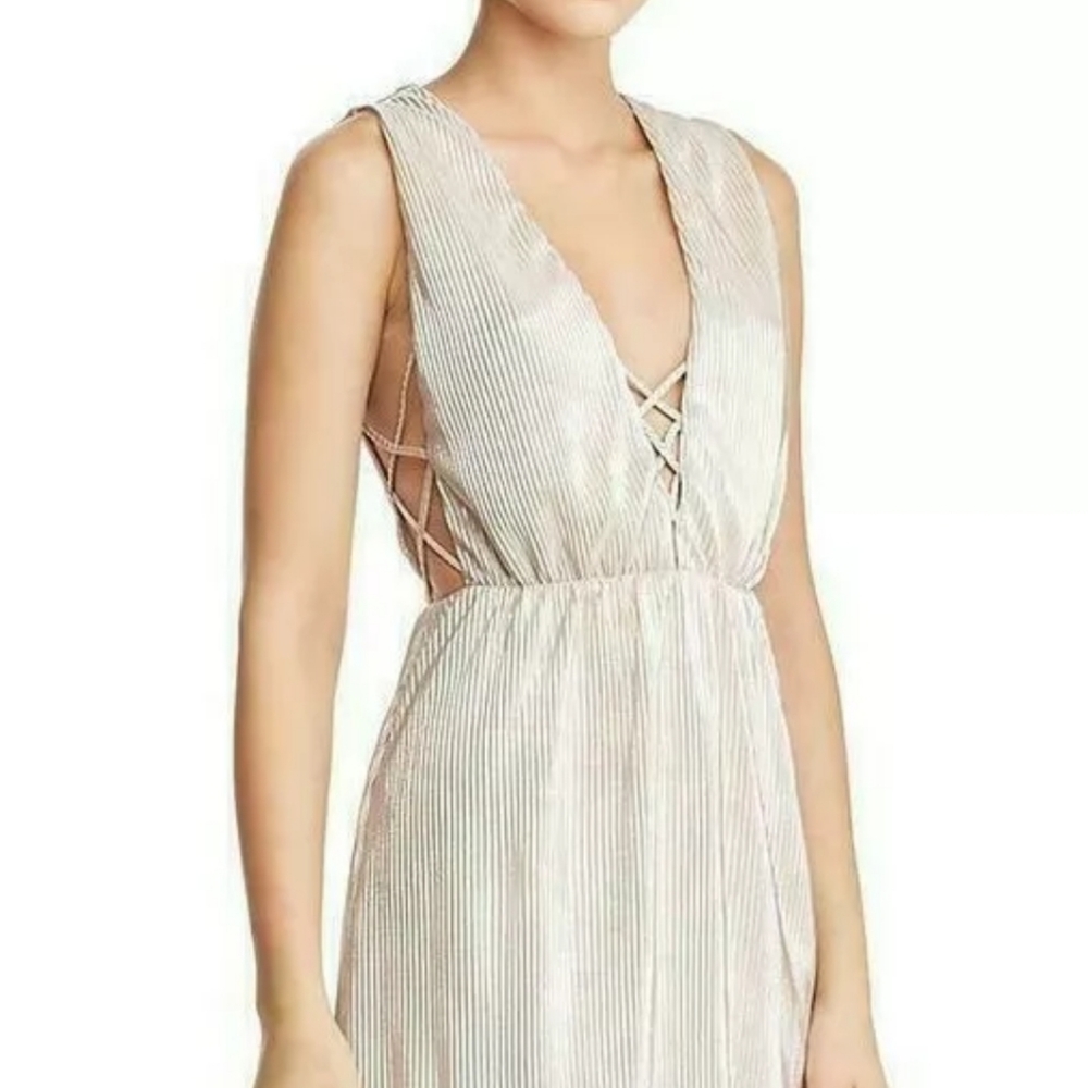 WAYF Plunge Lattice Metallic pleated dress